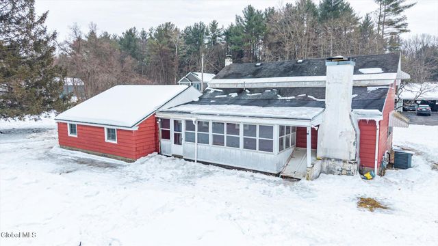 13 Jackson Road, Moreau, NY 12803