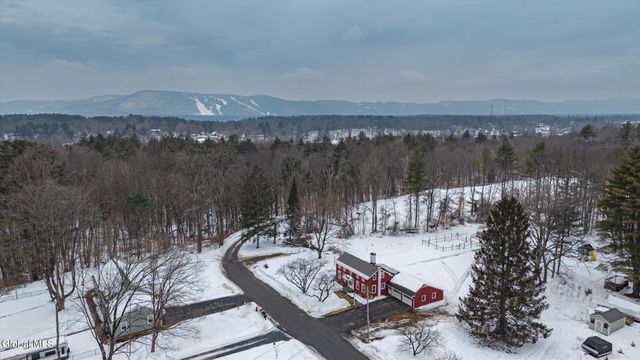 13 Jackson Road, Moreau, NY 12803