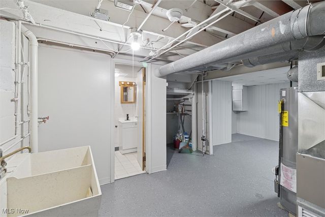 14104 Saybrook Avenue, Cleveland, OH 44105