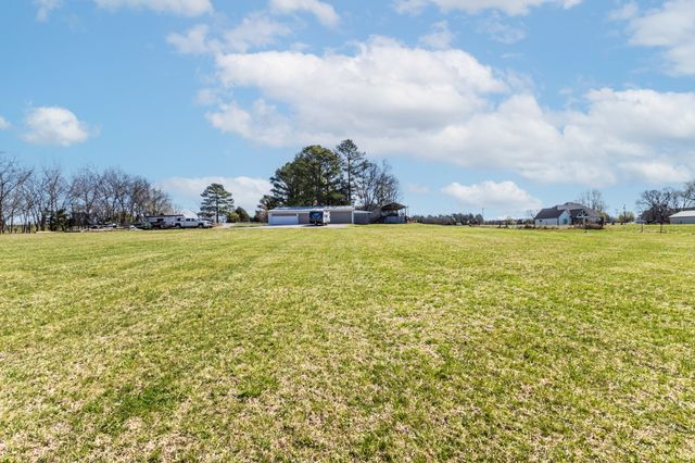 2484 Coles Ferry Pike, Lebanon, TN 37087