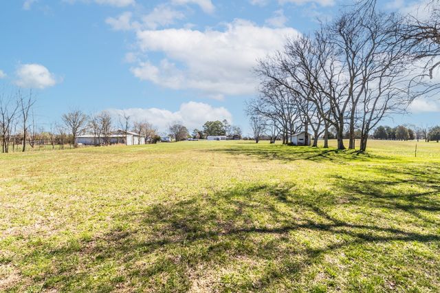 2484 Coles Ferry Pike, Lebanon, TN 37087
