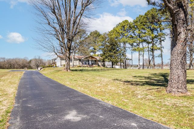 2484 Coles Ferry Pike, Lebanon, TN 37087