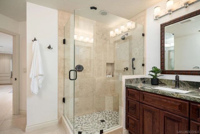 13678 Orchard Gate Road, Poway, CA 92064