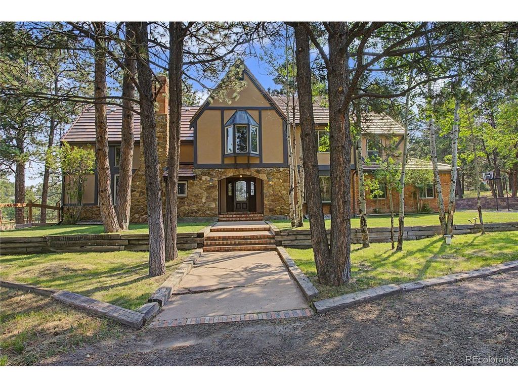 8310 Windfall Way, Colorado Springs, CO 80908
