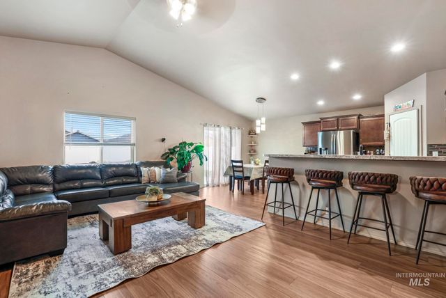 523 W Avenue H, Jerome, ID 83338
