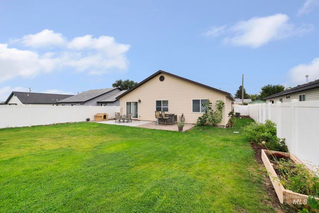 523 W Avenue H, Jerome, ID 83338