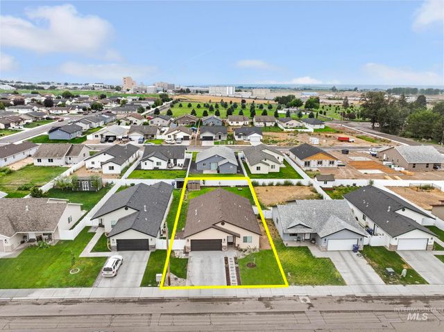523 W Avenue H, Jerome, ID 83338