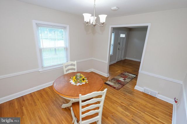 824 ARMSTRONG AVE, Hagerstown, MD 21740