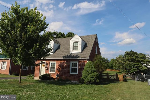 824 ARMSTRONG AVE, Hagerstown, MD 21740