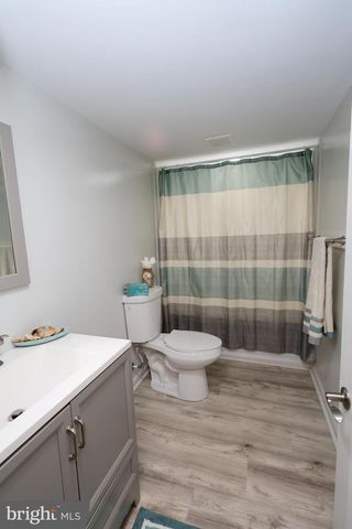 824 ARMSTRONG AVE, Hagerstown, MD 21740