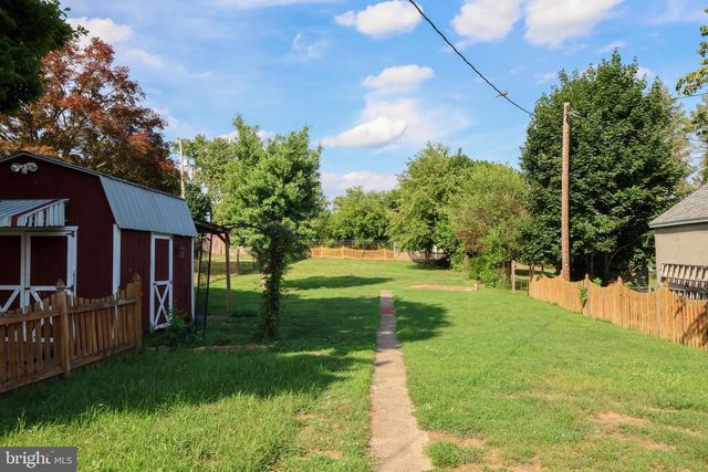 824 ARMSTRONG AVE, Hagerstown, MD 21740