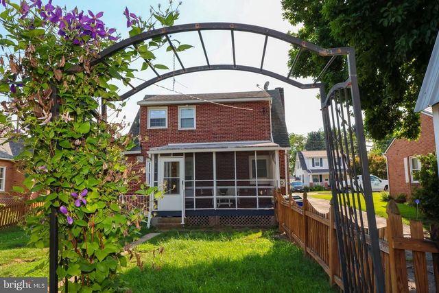 824 ARMSTRONG AVE, Hagerstown, MD 21740