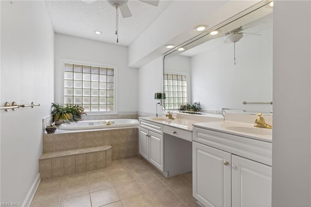 111 Leyland CT, Yorktown, VA 23693