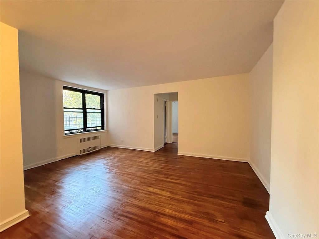 11250 Northern Boulevard 1A, Corona, NY 11368 — photo 4