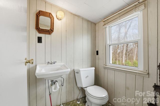 641 Central Drive, Statesville, NC 28677