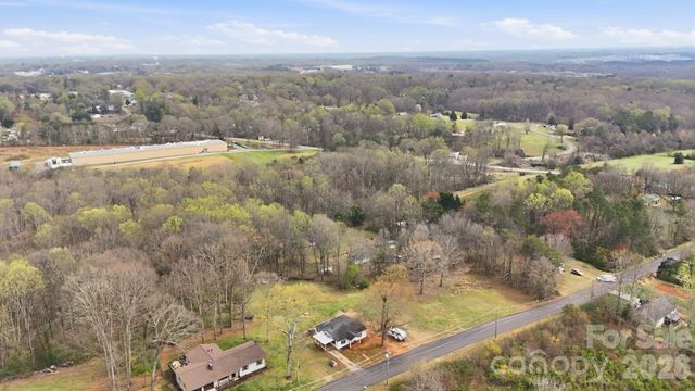641 Central Drive, Statesville, NC 28677
