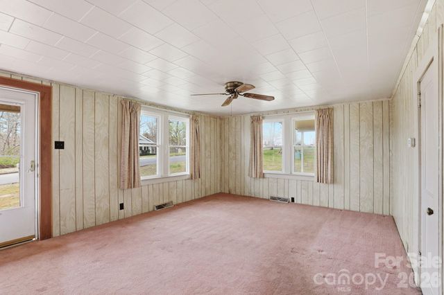 641 Central Drive, Statesville, NC 28677