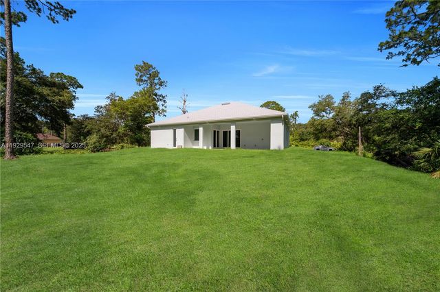 1912 Roosevelt, Lehigh Acres, FL 33972