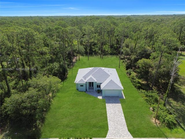 1912 Roosevelt, Lehigh Acres, FL 33972