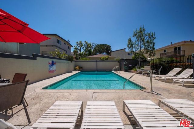 2120 Dufour Avenue 16, Redondo Beach, CA 90278