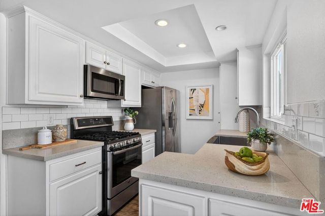 2120 Dufour Avenue 16, Redondo Beach, CA 90278