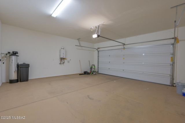 12260 Domnitch Drive, Vail, AZ 85641