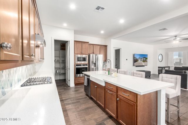 11491 N LUCKENBACH Street, Surprise, AZ 85388