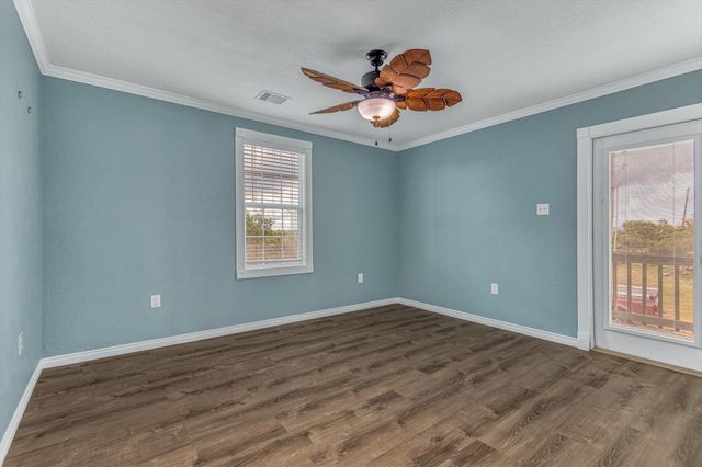 1089 Melody Lane, Crystal Beach, TX 77650