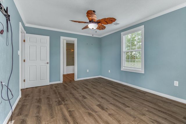 1089 Melody Lane, Crystal Beach, TX 77650