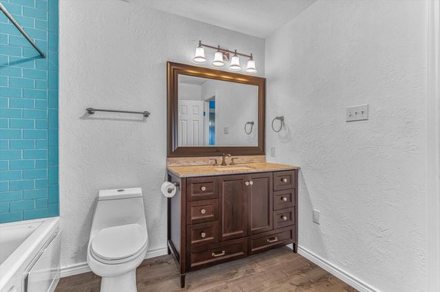 1089 Melody Lane, Crystal Beach, TX 77650