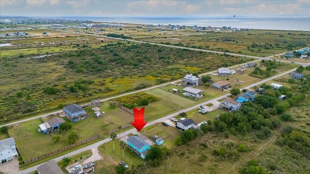 1089 Melody Lane, Crystal Beach, TX 77650