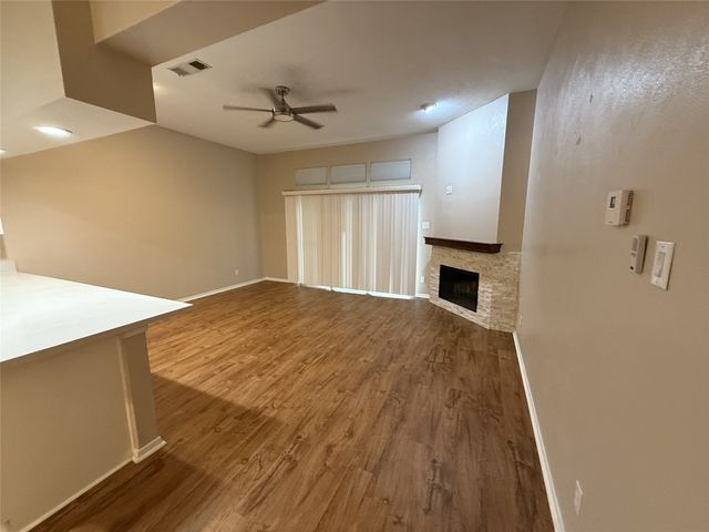 142 Henry M Chandler Drive, Rockwall, TX 75032