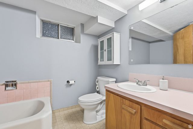 328 E 100 N, Clearfield, UT 84015