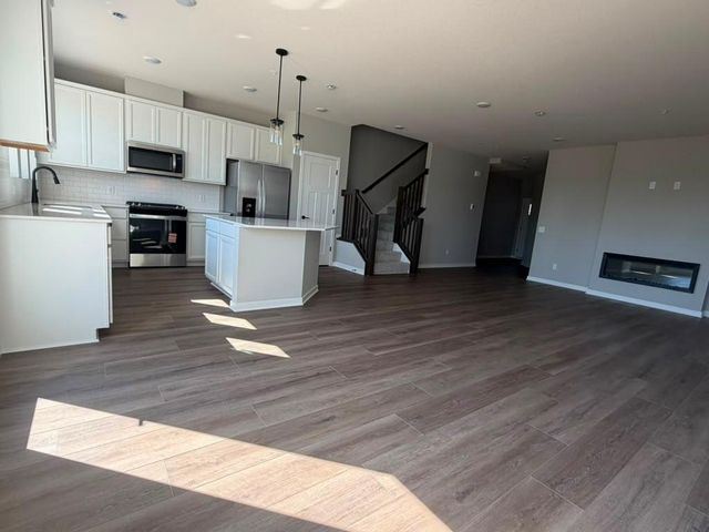 14465 103rd Place N, Maple Grove, MN 55369