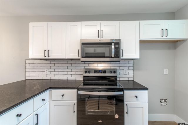 415 Thigpen, Tyler, TX 75703