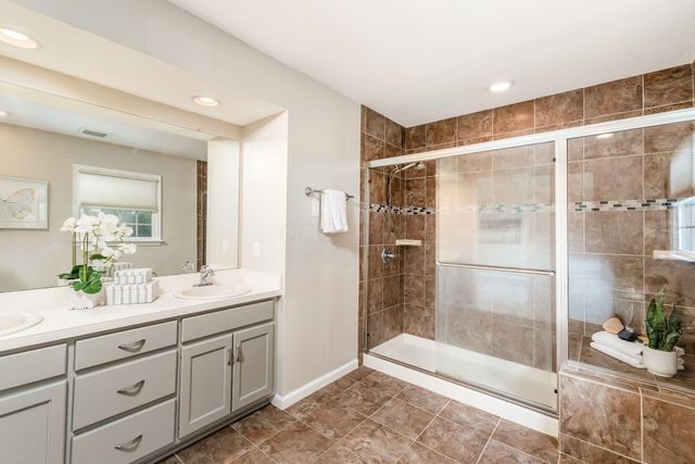 11298 Wyndham Circle, Pickerington, OH 43147