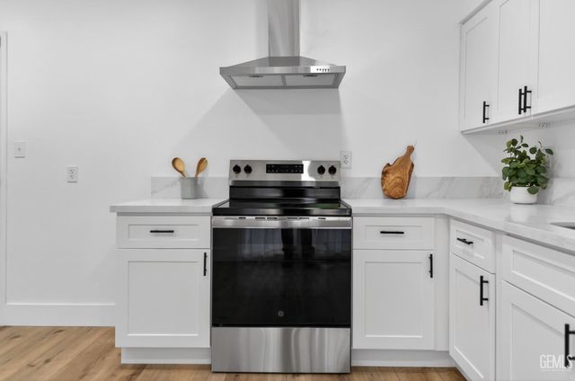 708 Rutherford Court, Bakersfield, CA 93308