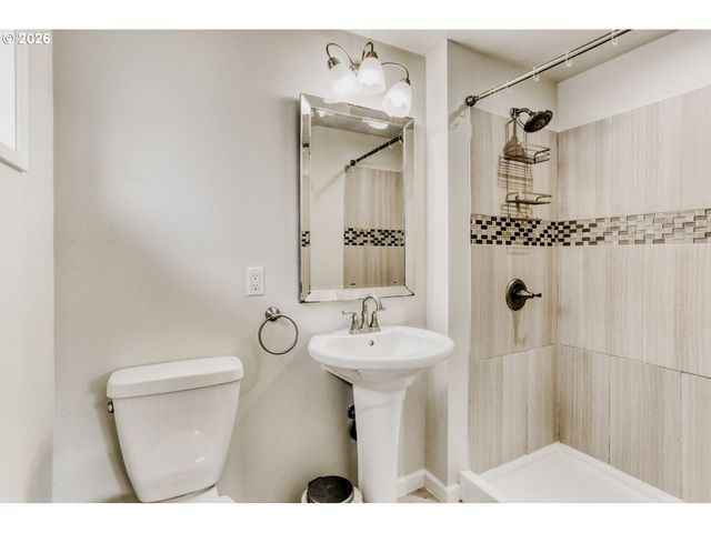 20650 Sw FLORENCE St, Aloha, OR 97078