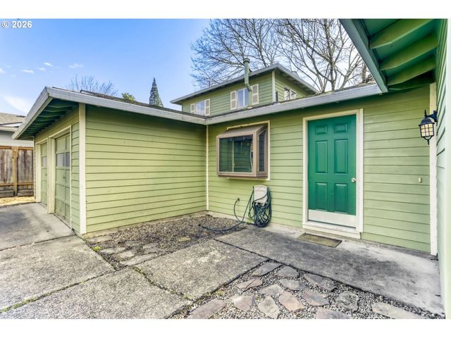 20650 Sw FLORENCE St, Aloha, OR 97078