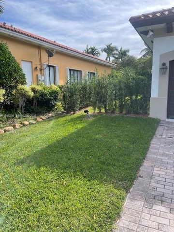 8004 SW 195th Ter 0, Cutler Bay, FL 33157