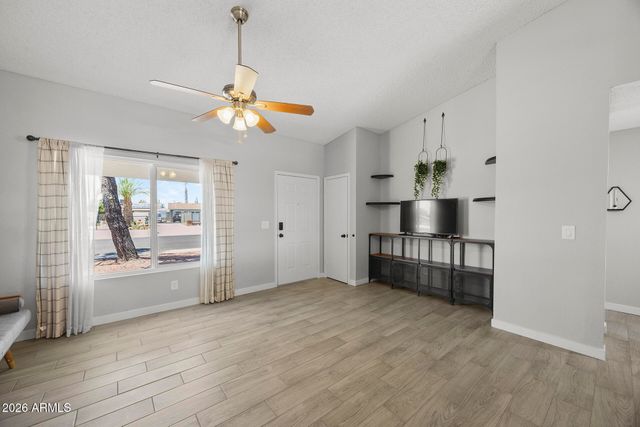 5301 W ASTER Drive, Glendale, AZ 85304