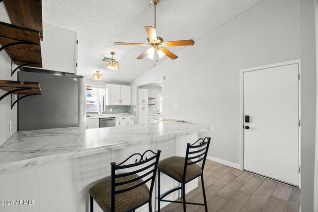 5301 W ASTER Drive, Glendale, AZ 85304