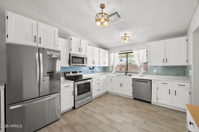 5301 W ASTER Drive, Glendale, AZ 85304