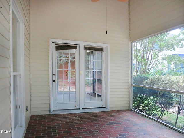 439 Crossvine Close, Pittsboro, NC 27312