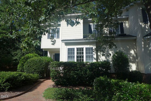 439 Crossvine Close, Pittsboro, NC 27312
