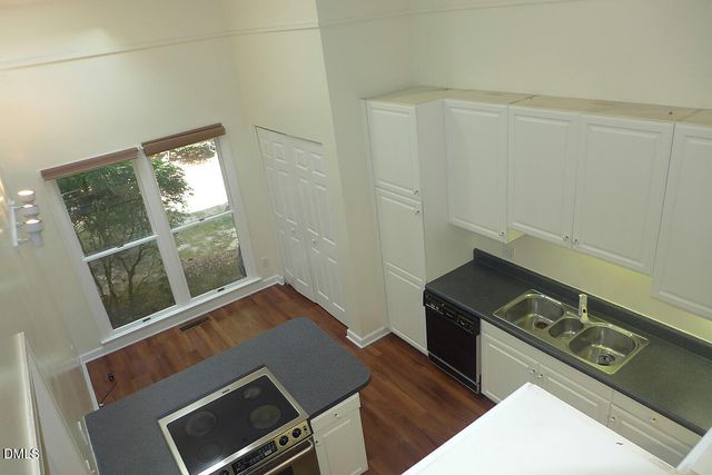 439 Crossvine Close, Pittsboro, NC 27312