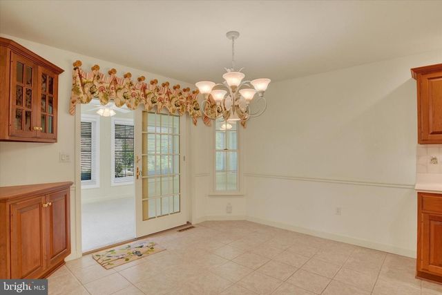 920 WOODLEY DR, Mechanicsburg, PA 17050