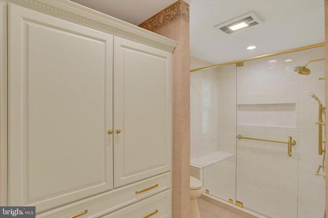 920 WOODLEY DR, Mechanicsburg, PA 17050