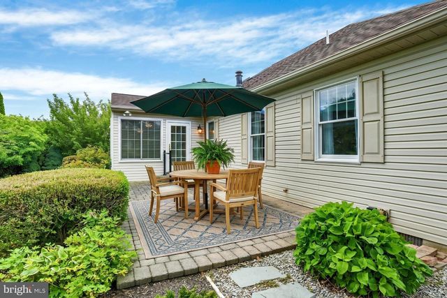 920 WOODLEY DR, Mechanicsburg, PA 17050