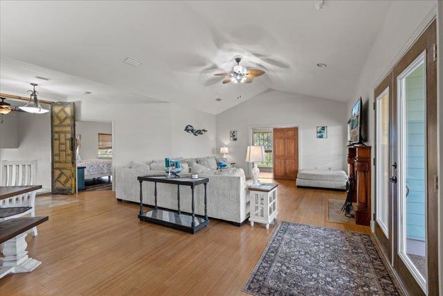 6136 SW 358 Highway, Steinhatchee, FL 32359